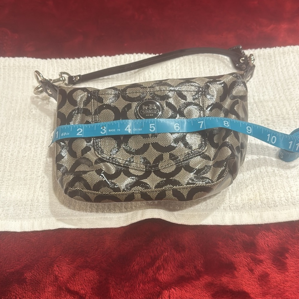 Brand new COACH purse - Picture 6 of 7